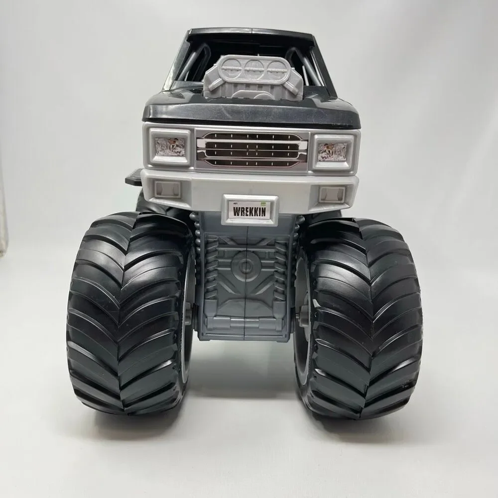 WWE Wrekkin Stone Cold Black 3:16 Monster Truck with Stone Cold Steve Austin